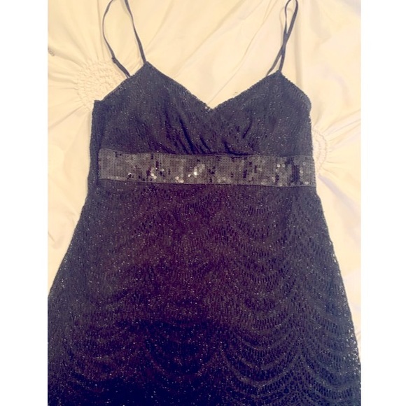 🌸5 for $25 Sparkly black Dress ✨ - Picture 1 of 6